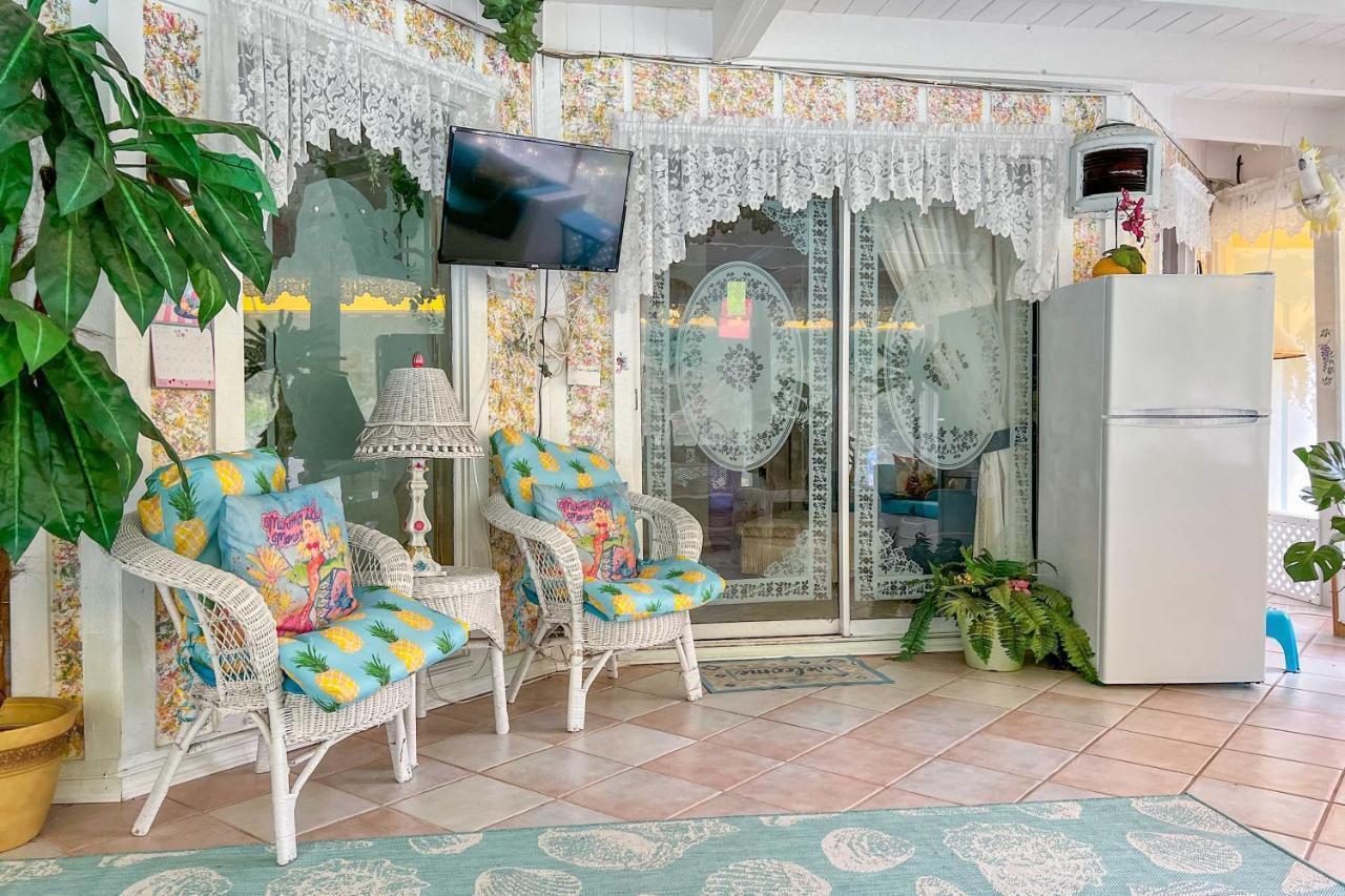Pams Mermaid House With Riverfront Yard And Lanai! Apartment Weeki Wachee Luaran gambar